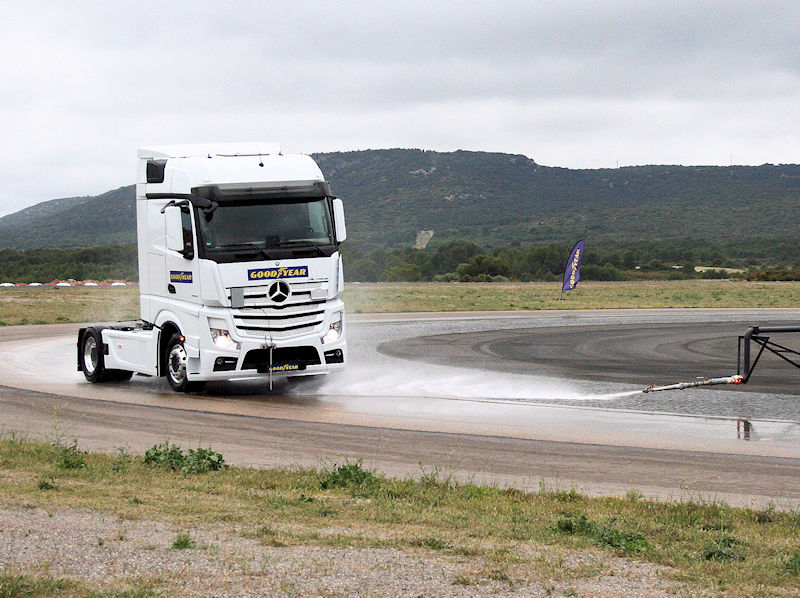 Goodyear KMax FuelMax Lkw tb