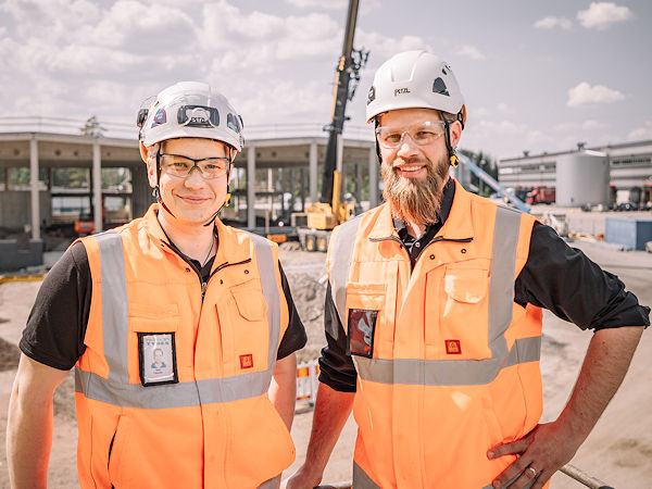 Kaunisto Matti links und Kaivonen Kalle