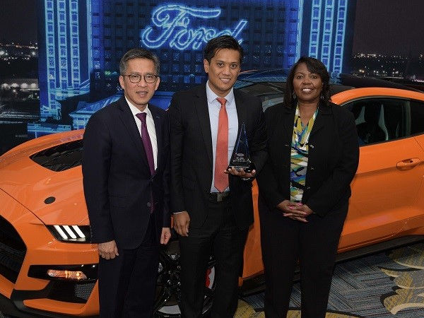 Pirelli Ford World Excellence Award für Nachhaltigkeit