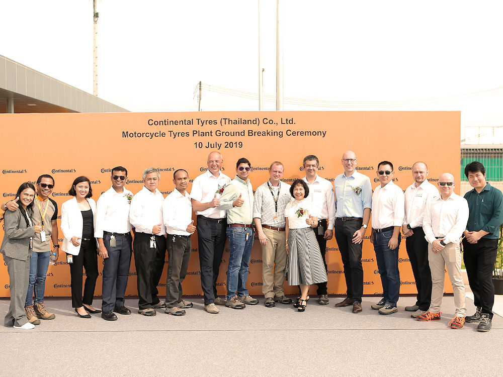 Conti Grundsteinlehung für Motorradreifenwerk in Thailand