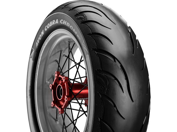 Avon Cobra Chrome Black Sidewall Hero shot Rear klein