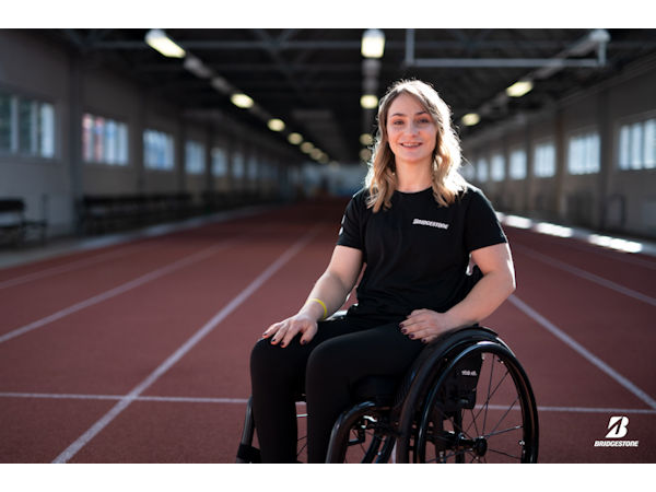 Bridgestone Verfolge Deinen Traum. Egal was kommt Botschafterin Kristina Vogel 002 klein