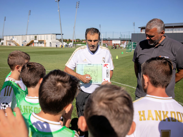 20190927 Hankook invites Real Madrid to train young talents 02 tb