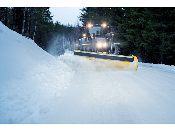 Nokian klein Schneeschieber