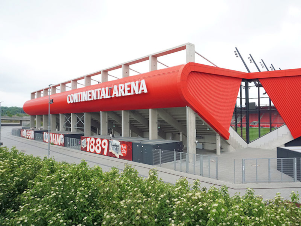 Continental Arena tb