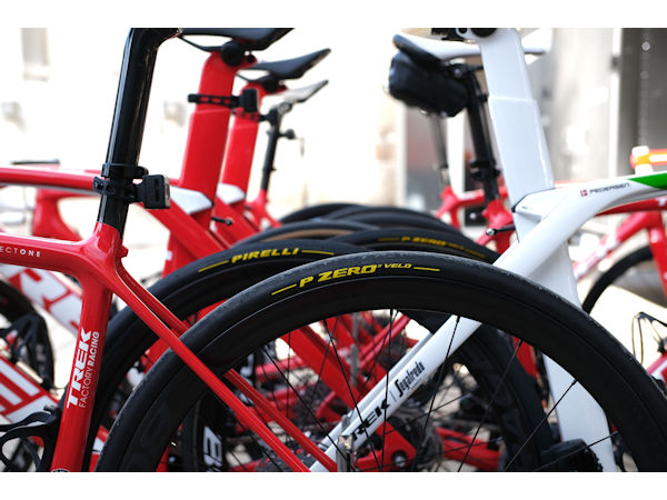 Pirelli P Zero klein Fahrrad