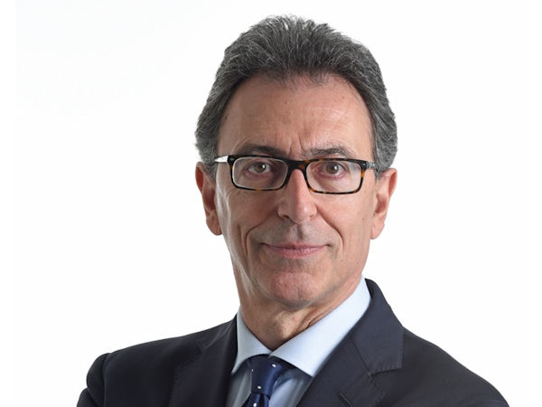 Marco Crola klein