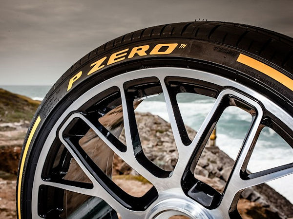 Pirelli P Zero PZ4
