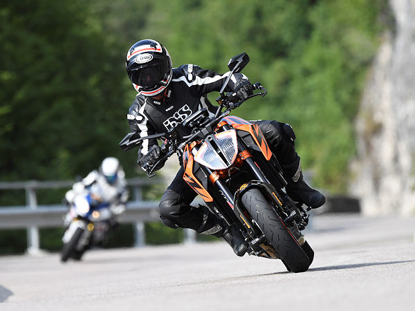 Conti gut 250 Freigaben für neue Motorradreifen