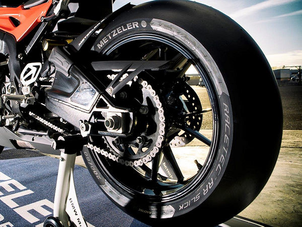 Metzeler Racetec RR Slick