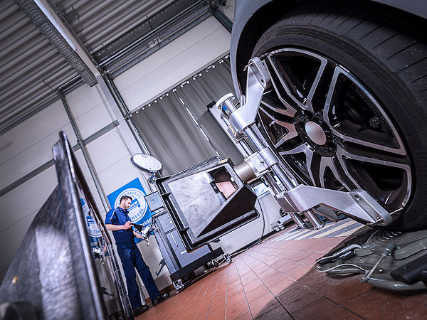 Werkstatt Achsvermessung