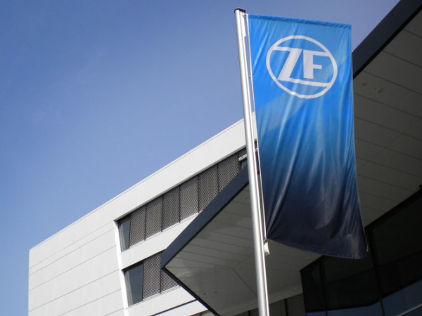 ZF Flaggen tb