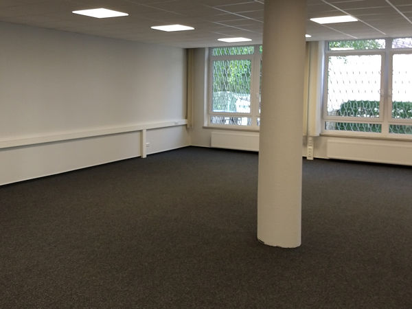 NRZ Büro renoviert