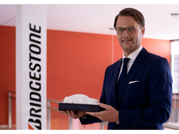 Bridgestone Auszeichnung klein