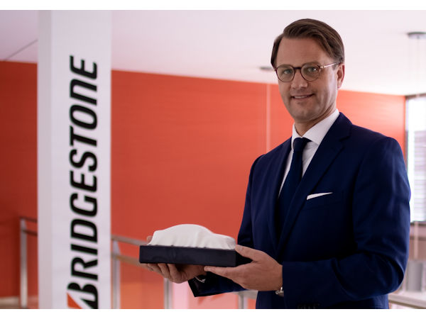 Bridgestone Auszeichnung klein