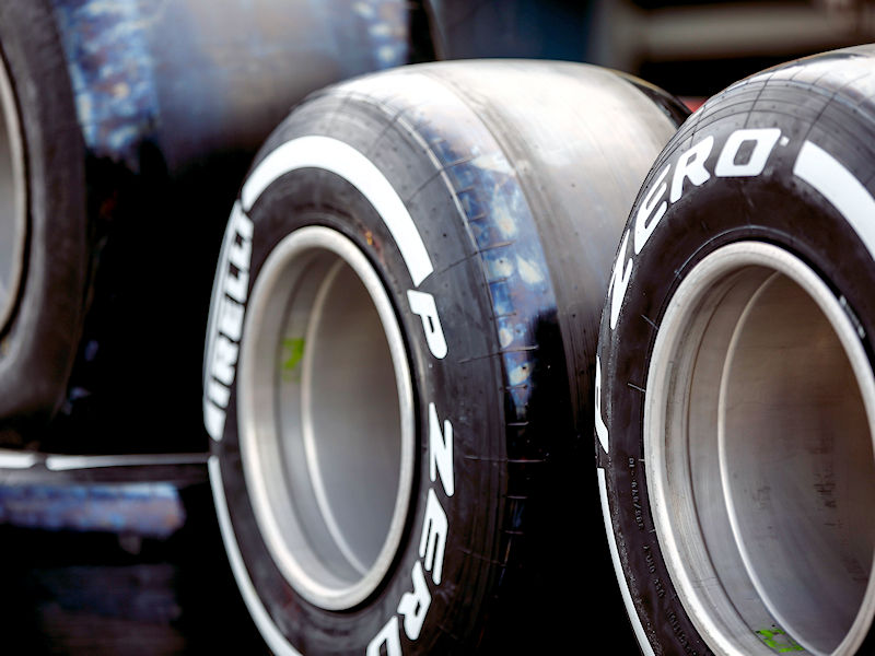 Pirelli Reifen F1 tb