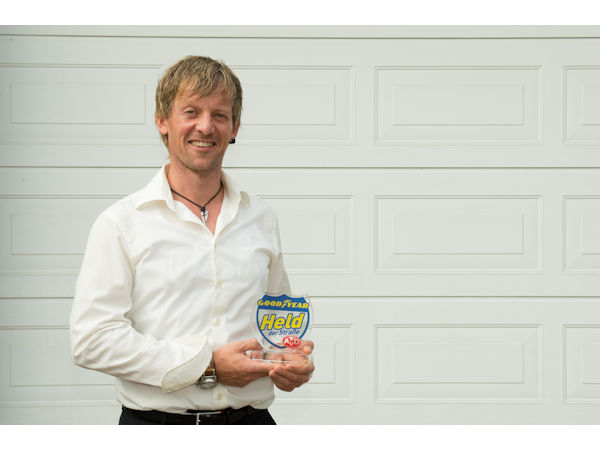 Held der Strasse klein