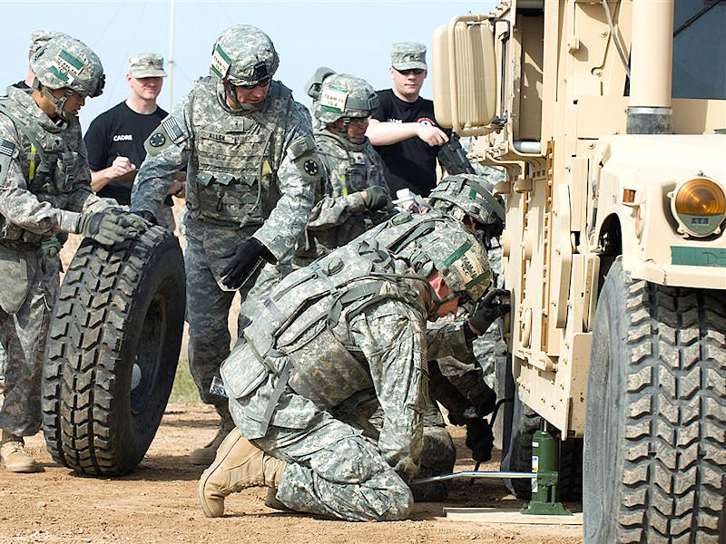 Humvee Reifen tb