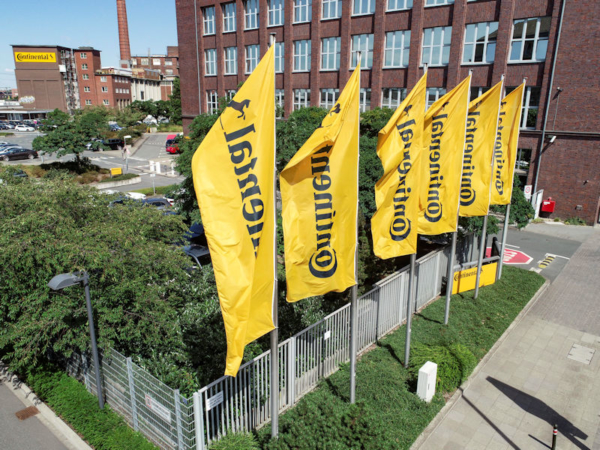 Continental HQ tb