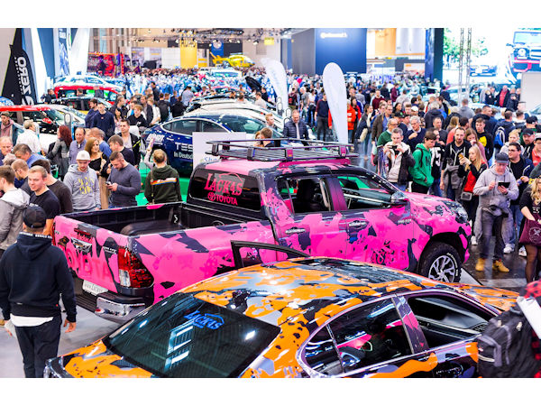 Essen Motor Show klein 1 1