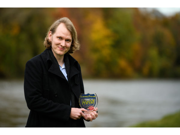 Held der Strasse klein