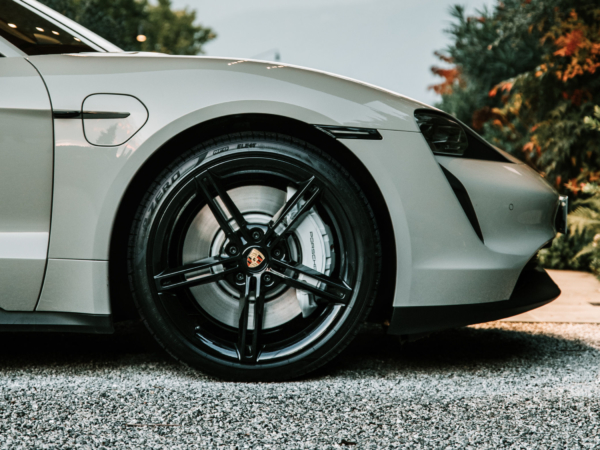 Pirelli Elect Porsche Taycan