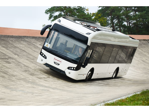Bus Entwickler Continental klein