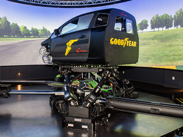 Goodyear Fahrsimulator fuer Colmar Berg