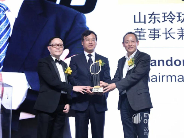 Linglong Wang Unternehmer tb