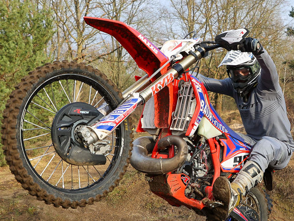 Maxxis OE Partnerschaft mit Beta