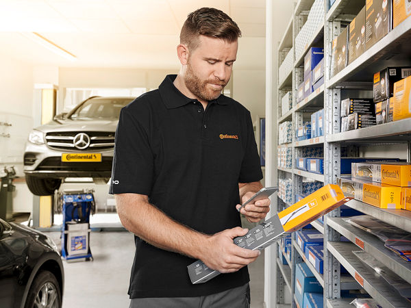 Über das Scannen des Verpackungslabels werden nicht nur Treuepunkte gesammelt, sondern die App zeigt gleich auch Produktinformationen an und liefert zudem noch Einbauinformationen (Bild: Continental)