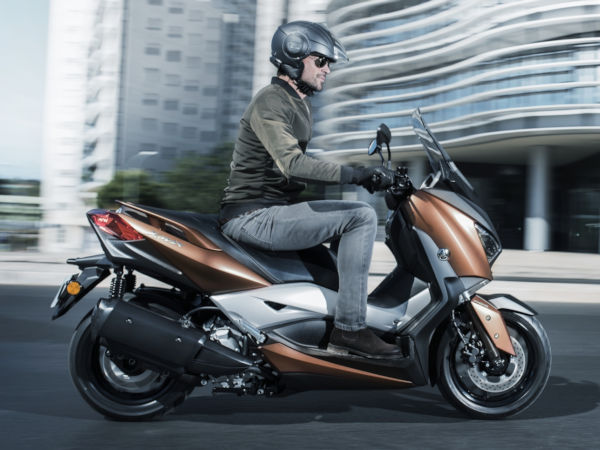 Dank insgesamt acht zusätzlicher Größen von ihm sollen nun mehr als 50 weitere Roller von über 14 Herstellern mit dem „ScootSmart“ bereift werden können (Bild: Dunlop)