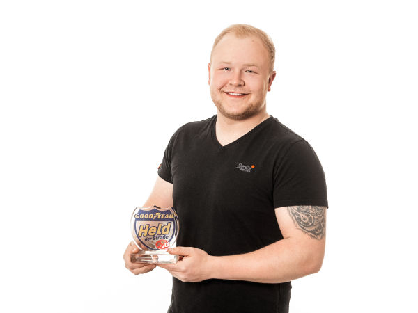 Held der Strasse klein