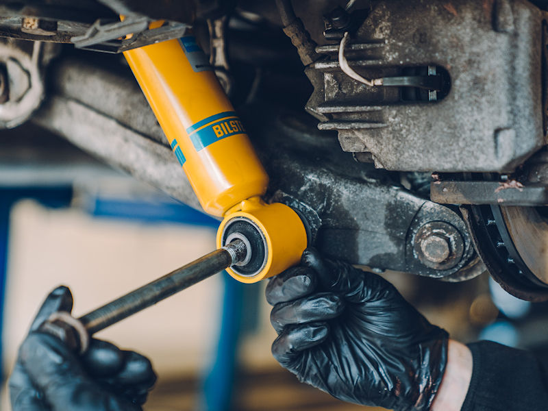 Bilsteins B6-Stoßdämpfer sei auch für Young- und Oldtimer die richtige Wahl, so der Hersteller, gerate durch den Umbau das H-Kennzeichen doch nicht in Gefahr (Bild: Bilstein)