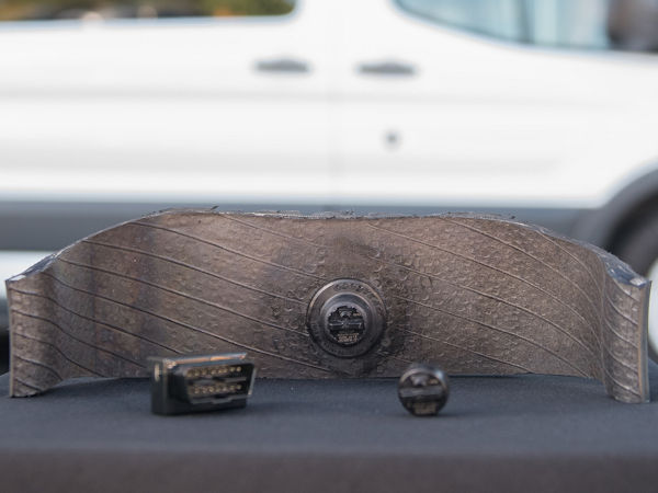 Goodyear hat sich zum Ziel gesetzt, bis 2027 alle neuen Reifen mit als intelligent beschriebenen Funktionen auszustatten, wobei „SightLine“ in Zukunft nicht nur Rückmeldungen über den Reifen geben können soll, sondern auch über den Straßenzustand (Bild: Goodyear)