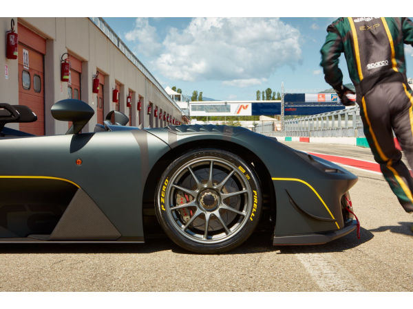 Dallara Stradale EXP klein