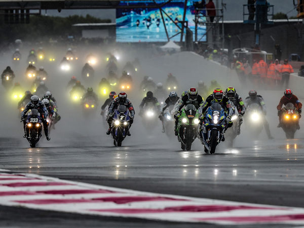 An diesem Wochenende steht mit dem Bol d’Or der dritte von insgesamt vier Saisonläufen der Motorradlangstreckenweltmeisterschaft im Rennkalender – 27 von 42 der dort antretenden Teams sollen auf Dunlop-Reifen in den Wettbewerb gehen (Bild: Dunlop)