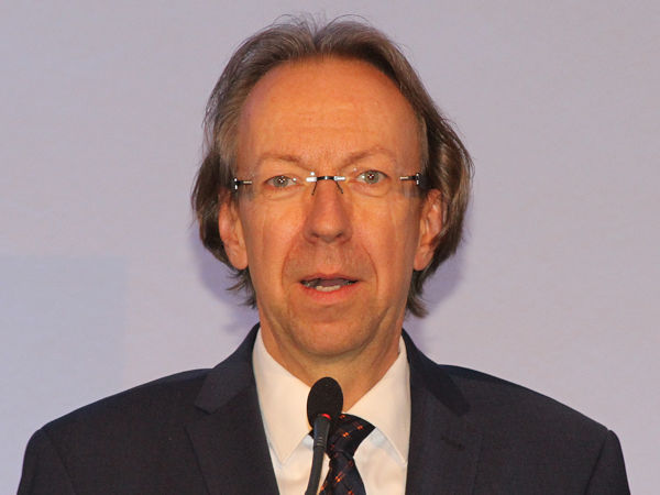 „Ein klimaneutraler Sozialstaat ist (...) nur mit einer starken Wirtschaft erreichbar. Nicht gegen sie. Und nicht mit dem Ziehen immer engerer ideologischer Leitplanken“, sagt WdK-Hauptgeschäftsführer Boris Engelhardt (Bild: NRZ/Christian Marx)