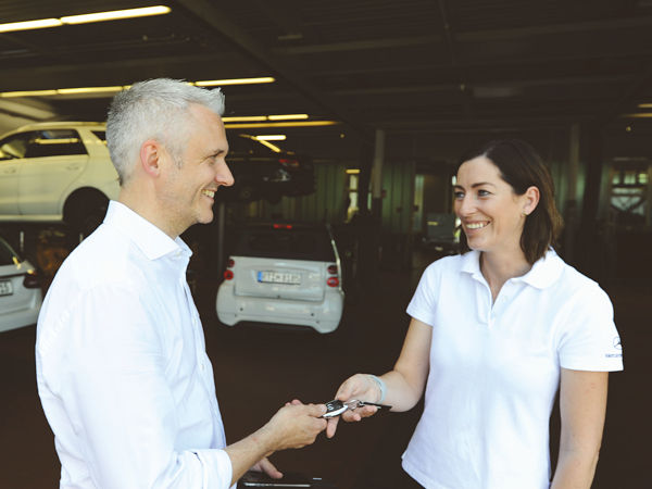Aus Onlineinteressenten Offlinekunden machen: Das ist das Ziel, das die Deutsche Automobiltreuhand GmbH mit ihrem Werkstattportal FairGarage verfolgt, das Informationen zu Reparaturen bis hin zu den für sie anfallenden Kosten genauso bietet wie die Buchung von Werkstattterminen oder Zusatzleistungen (Bild: DAT)