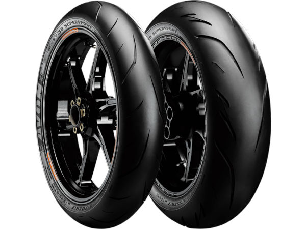 Avons neuer Motorradreifen „3D Supersport“ für das Hypersportsegment wird in sechs Größen angeboten, von denen eine fürs Vorder- und und die anderen fünf fürs Hinterrad gedacht sind (Bild: Avon Tyres)