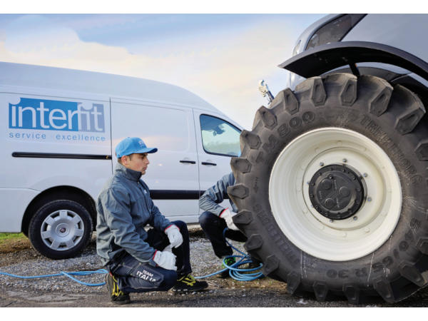 Interfit klein