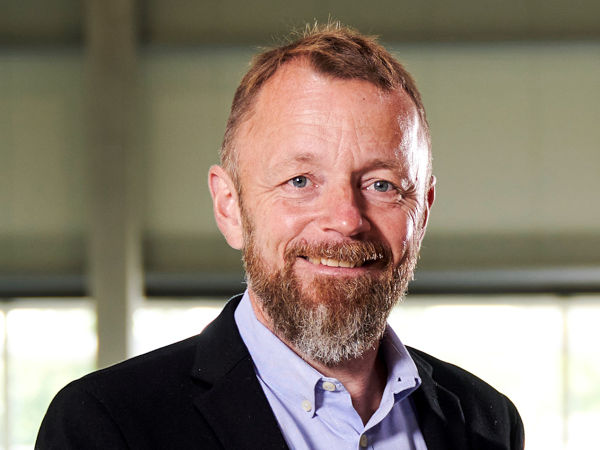 „Die Gesundheit unserer Kunden, Lieferanten und Mitarbeiter ist wichtiger, als unser Jubiläum termingerecht zu feiern“, erklärt Geschäftsführer Matthias Wittich, warum der Fahrzeugteilegroßhandel Fritz Wittich GmbH seine eigentlich für Mitte März geplante Jubiläumshausmesse in den Herbst verschoben hat (Bild: Ruthephoto)