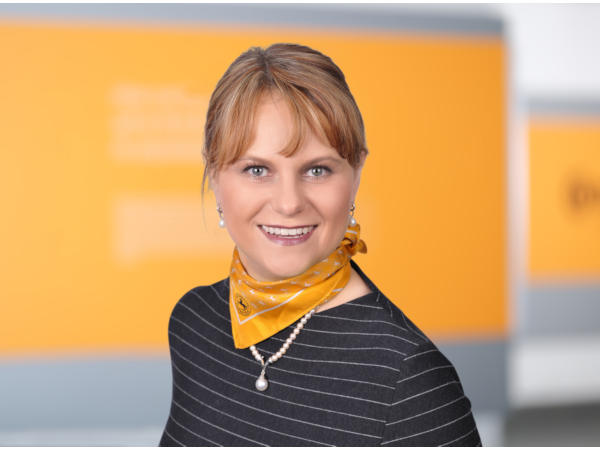 Anna Fischer klein
