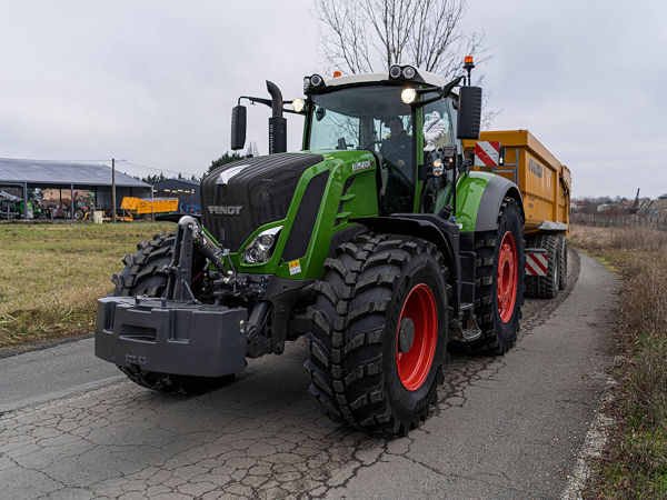 Ab 1. April sollen die ersten beiden Größen der zweiten Generation von Michelins Zwei-in-eins-Landwirtschaftsreifen „EvoBib” im Markt erhältlich sein (Bild: Michelin)
