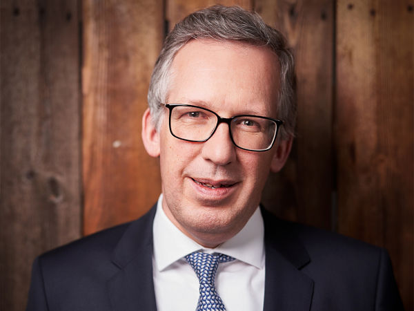 „Von der gesteigerten Internationalität und Vernetzung werden alle anwesenden Aussteller deutlich profitieren“, ist VDA-Geschäftsführer Jürgen Mindel mit Blick auf die vom 20. bis zum 25. September in Hannover stattfindende Messe IAA Transportation überzeugt (Bild: VDA)