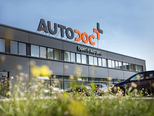 Nach Angaben des Berliner Unternehmens hat die Zahl der aktiven Autodoc-Kunden im zurückliegenden Jahr um rund 800.000 bzw. von 5,4 Millionen im Jahr 2020 auf nunmehr 6,2 Millionen zugelegt (Bild: Autodoc)