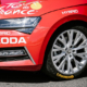 Die Zusammenarbeit Contis mit der Tour de France als deren Sponsor und Sicherheitspartner begann 2017, wobei das Unternehmen schon damals als Reifenausstatter der offiziellen Begleitfahrzeuge fungierte und auch so mancher der Athleten auf dessen Fahrradreifen in die Rennen ging (Bild: ASO/Pauline Ballet)