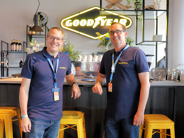Goodyear Weisz Hueffer 24h Rennen tb