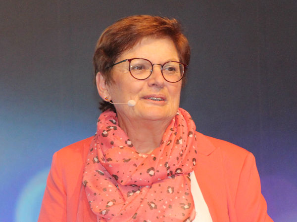 Guth Christina