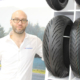 „Die Verbraucher sind immer öfter bereit, auch mal eine neue Marke auszuprobieren“, erklärt Eurogrip-Marketingmananger Andrea Bianchi Milella, warum sich der Anbieter durchaus gute Chancen als Newcomer im europäischen Motorrad-/Rollerreifenmarkt verspricht (Bild: NRZ/Christian Marx)